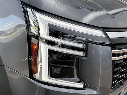 New 2026 Nissan Armada Platinum Reserve AWD/4WD image 13