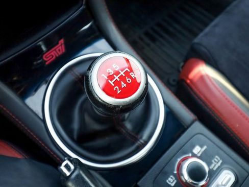 Used 2018 Subaru WRX STI image 7