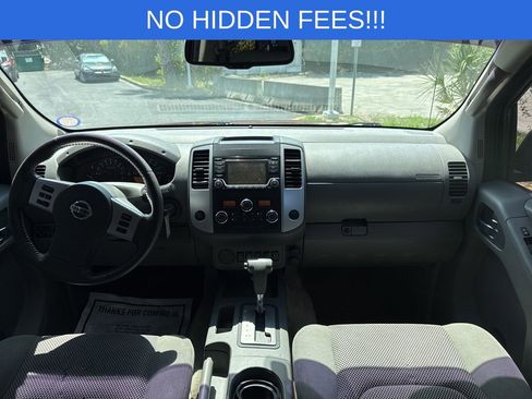 Used 2016 Nissan Frontier SV w/ SV Value Truck Package RWD image 17