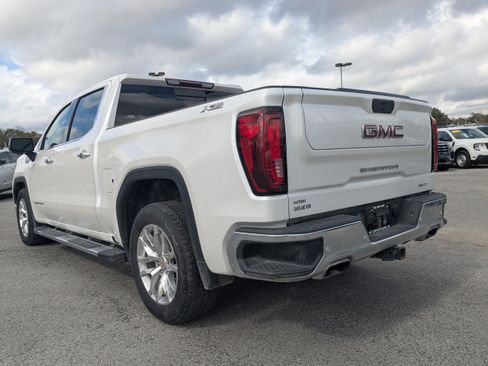 Used 2022 GMC Sierra 1500 SLT w/ SLT Premium Plus Package AWD/4WD image 5