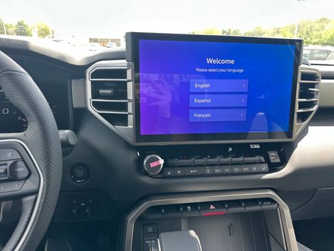 New 2026 Toyota Tundra Limited AWD/4WD image 22