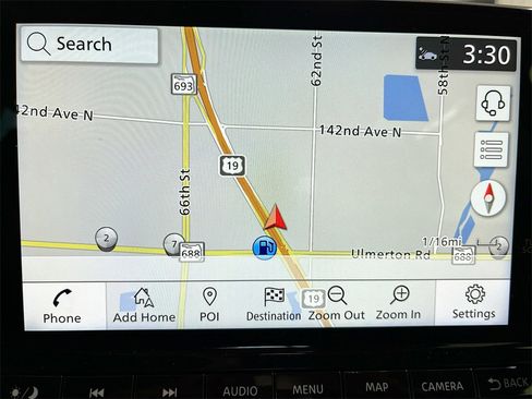 Used 2024 Nissan Pathfinder Platinum image 13