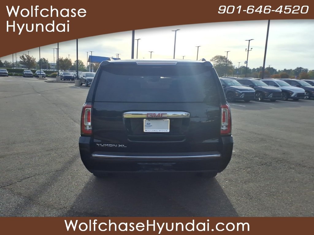 Used 2020 GMC Yukon XL Denali RWD image 4