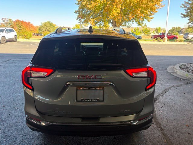 Used 2024 GMC Terrain SLT w/ Tech Package AWD/4WD image 6