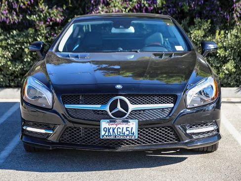 Used 2013 Mercedes-Benz SL 550 image 2