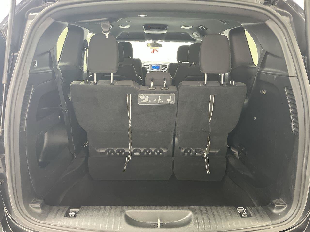 Used 2018 Chrysler Pacifica Touring Plus w/ S Appearance Package FWD image 28