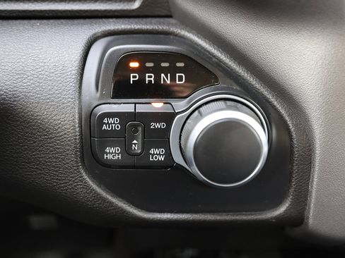 Used 2019 RAM 1500 Big Horn image 29