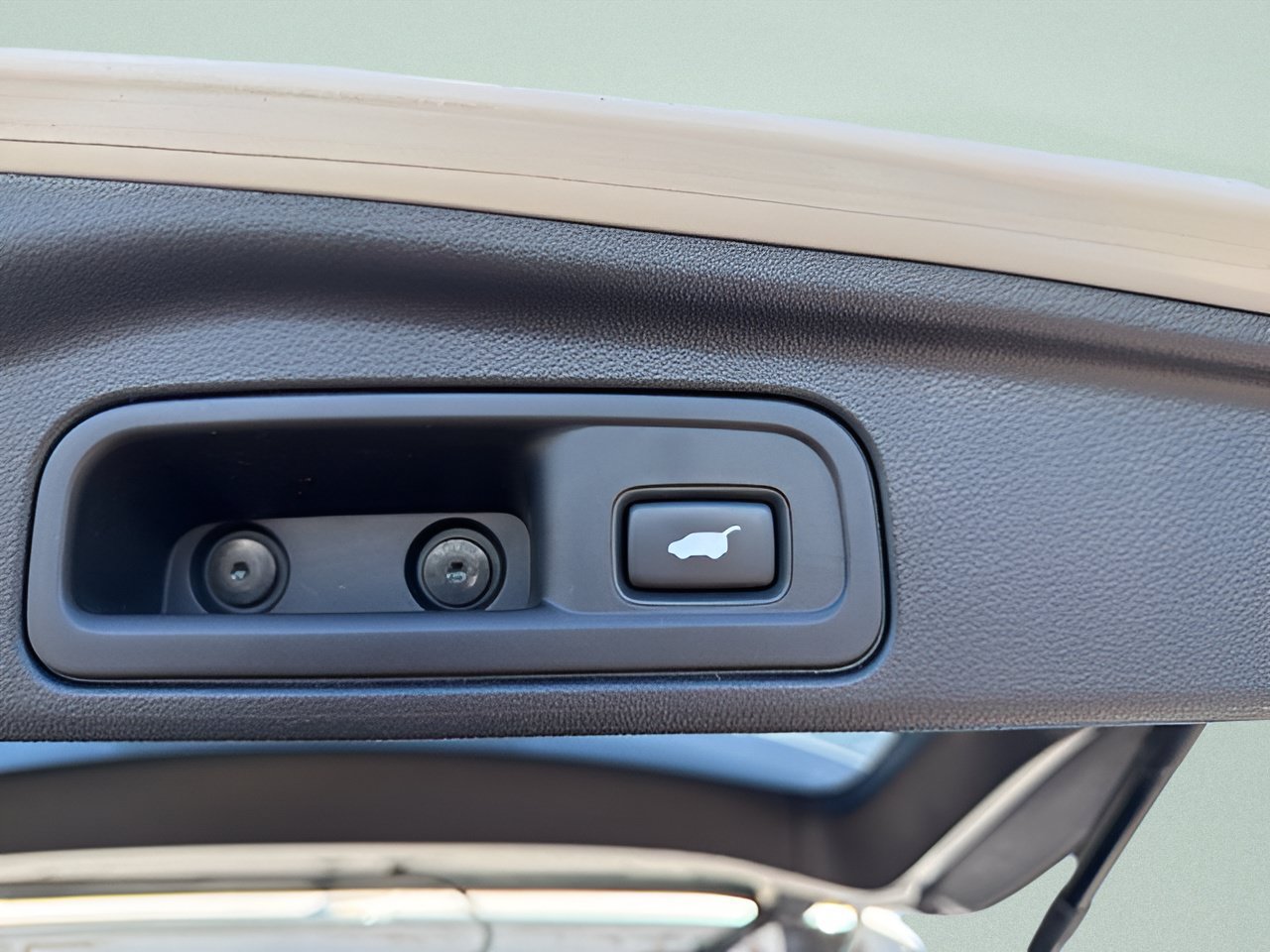 Used 2020 Honda Pilot Touring image 15