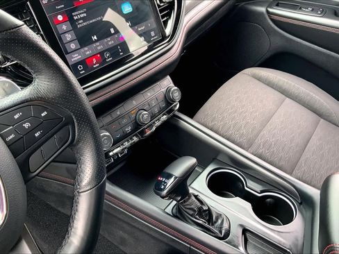 Used 2025 Dodge Durango GT w/ Blacktop Package image 16