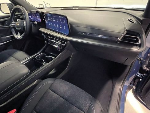 Used 2025 Chevrolet Traverse LT w/ LPO, Floor Liner Package AWD/4WD image 30