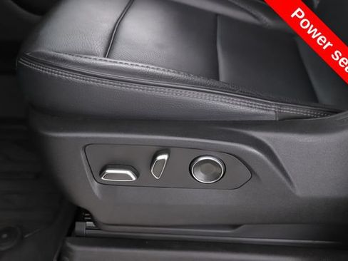 Used 2024 GMC Yukon XL Denali AWD/4WD image 20