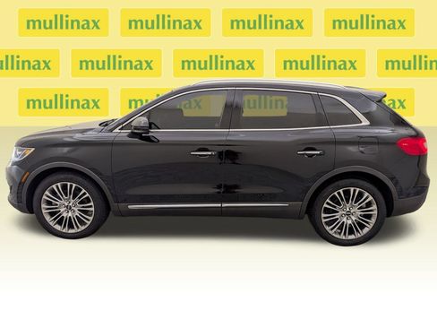 Used 2018 Lincoln MKX Reserve w/ Driver Assistance Package FWD image 10