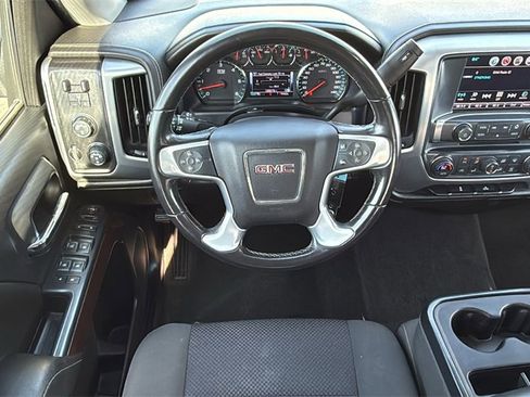 Used 2017 GMC Sierra 1500 SLE w/ SLE Value Package image 19