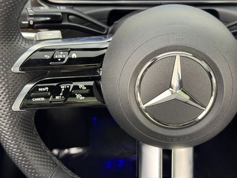 Used 2023 Mercedes-Benz C 300 Sedan image 22