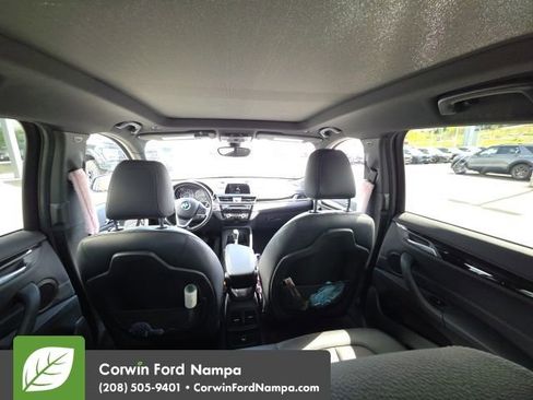 Used 2018 BMW X1 xDrive28i image 15