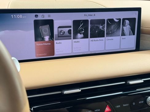 Used 2025 Genesis G80 2.5T Advanced image 33