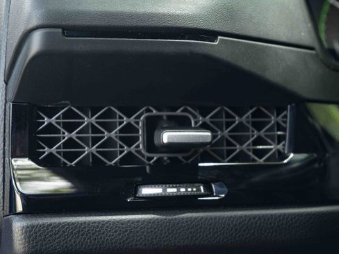 Used 2024 Honda Accord Sport image 39