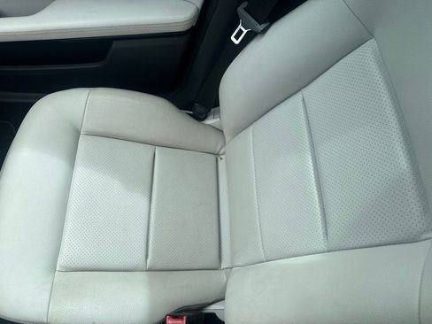 Used 2016 Mercedes-Benz E 350 Sedan image 12