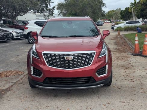 Used 2024 Cadillac XT5 Premium Luxury image 2