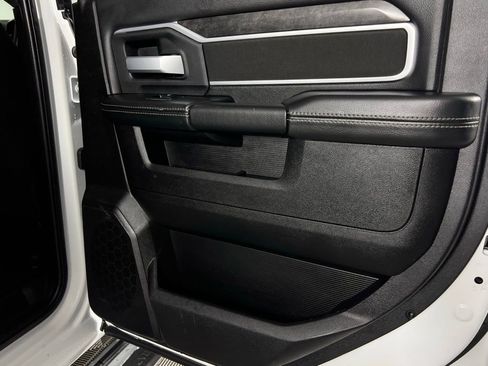 Used 2024 RAM 2500 Big Horn w/ Bed Utility Group image 27