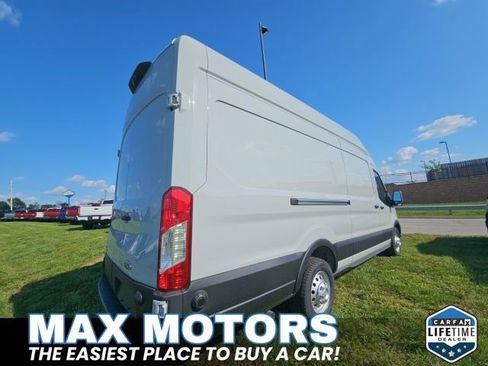 New 2025 Ford Transit 250 148 High Roof Extended AWD w/ Load Area Protection Package image 10