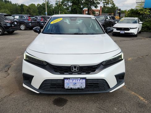 Used 2023 Honda Civic Sport image 2