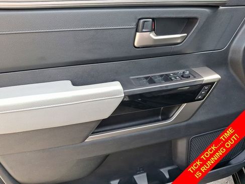 Used 2023 Toyota Tundra Limited AWD/4WD image 16