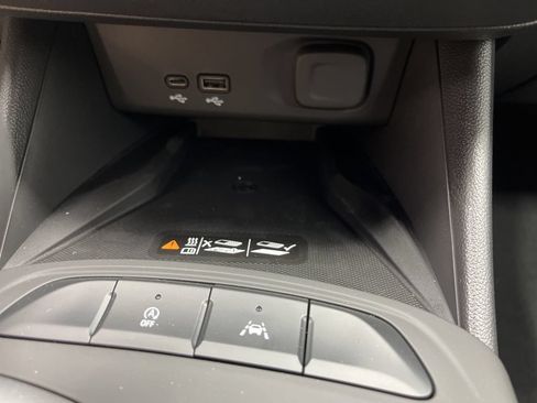 New 2026 Buick Envista Sport Touring w/ Convenience I Package FWD image 16