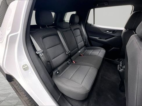 Used 2025 Chevrolet Equinox LT AWD/4WD image 27