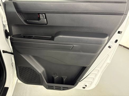 Used 2024 Toyota Tacoma SR5 RWD image 41