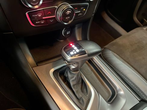 Used 2022 Dodge Charger Scat Pack RWD image 17