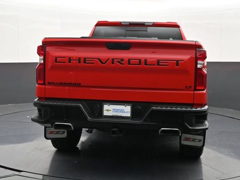 Certified 2021 Chevrolet Silverado 1500 LT Trail Boss w/ Convenience Package II AWD/4WD image 4