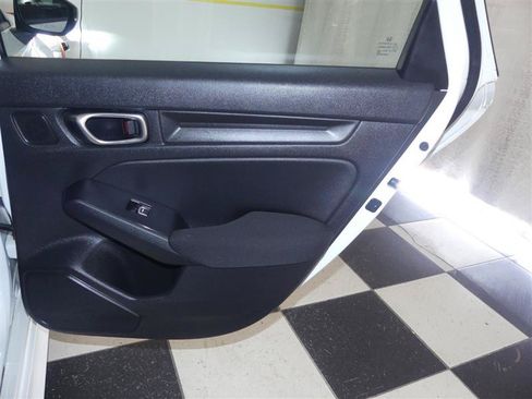 Used 2022 Honda Civic Sport image 24