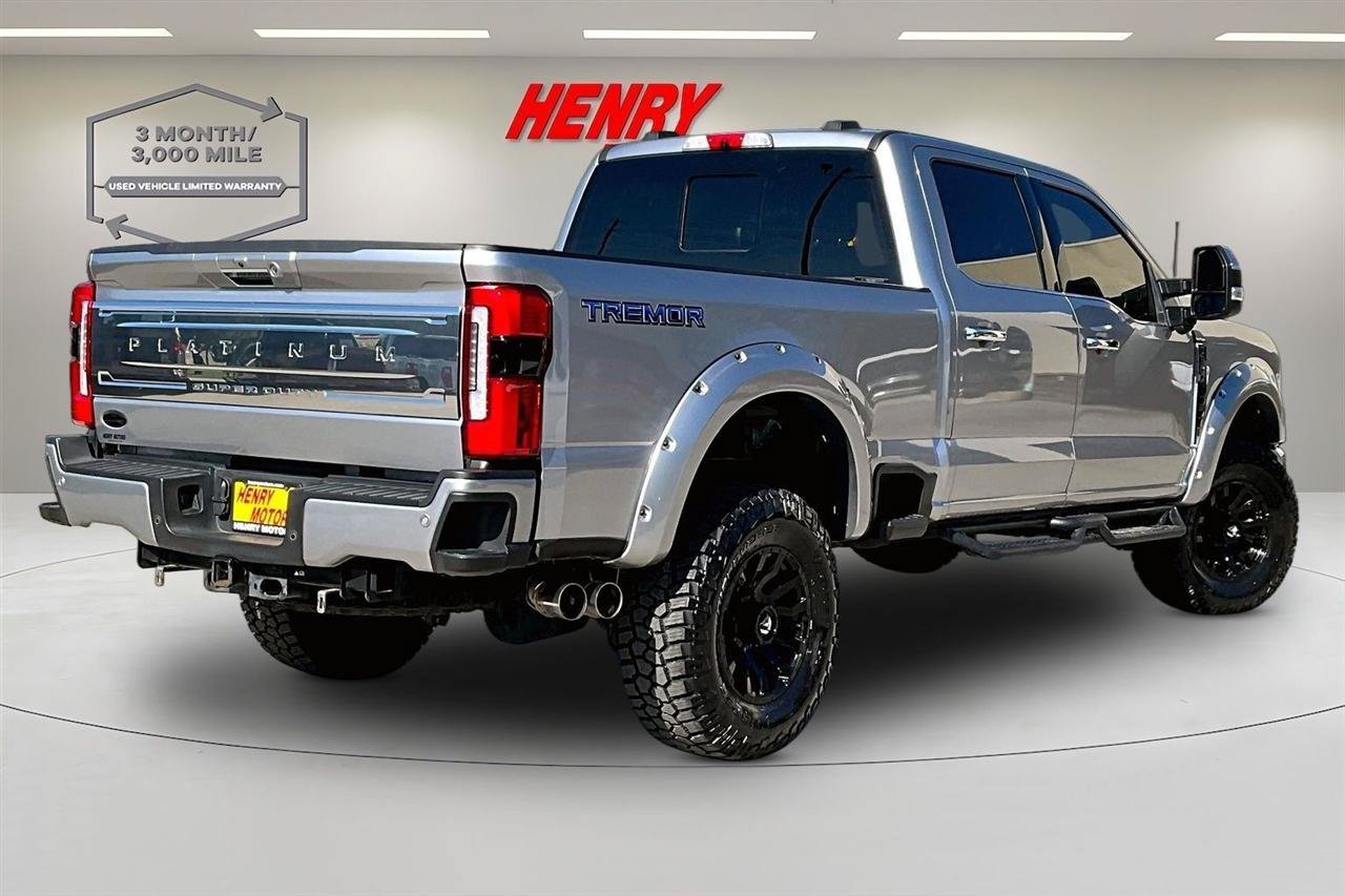 Used 2024 Ford F350 Platinum w/ Tremor Off-Road Package AWD/4WD image 6