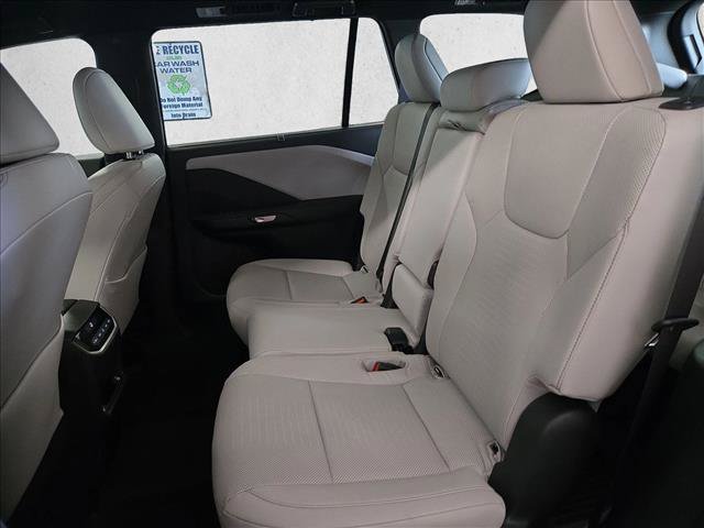 Used 2025 Lexus TX 350 AWD image 17