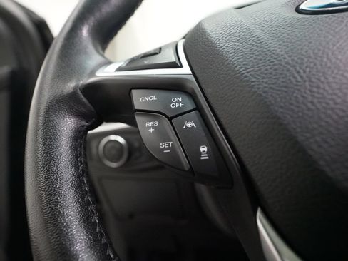 Used 2020 Ford Edge Titanium w/ Equipment Group 301A AWD/4WD image 20