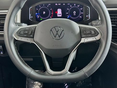 Used 2022 Volkswagen Atlas Cross Sport SE AWD/4WD image 14