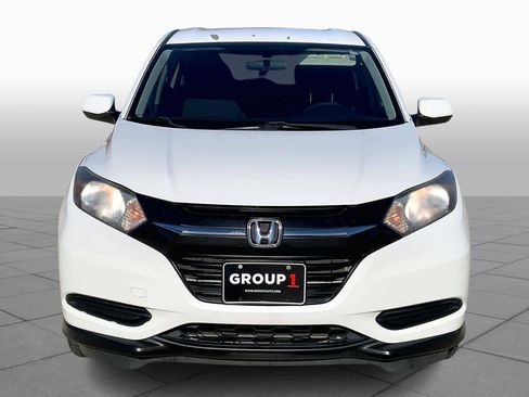 Used 2016 Honda HR-V LX image 3
