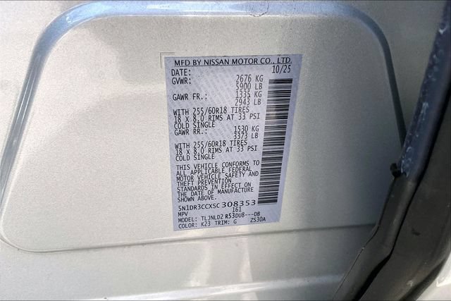 Used 2025 Nissan Pathfinder SL w/ Lighting Package (N92) AWD/4WD image 32