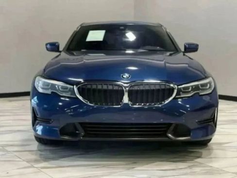 Used 2021 BMW 330i 330i w/ Driving Assistance Package image 3