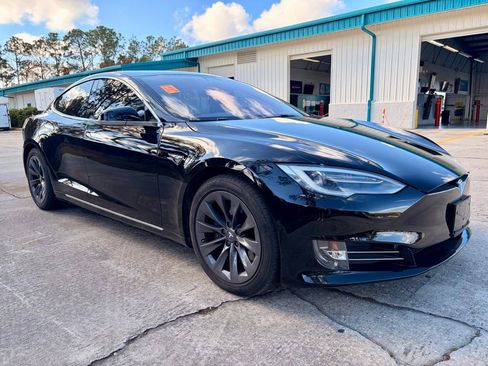 Used 2020 Tesla Model S Long Range image 7