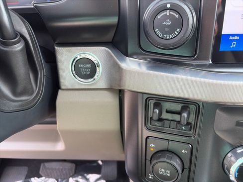New 2026 Ford F250 Platinum w/ Platinum Plus Package AWD/4WD image 9