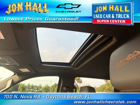 Used 2025 Chevrolet Silverado 1500 High Country AWD/4WD image 21