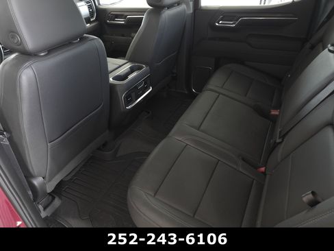 Used 2023 GMC Sierra 1500 SLT w/ SLT Premium Package AWD/4WD image 27
