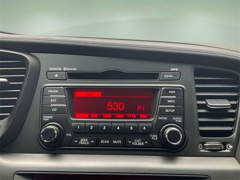 Used 2013 Kia Optima EX image 21