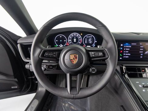 New 2026 Porsche Panamera 4 image 18