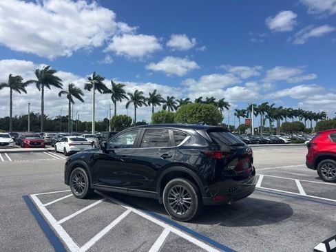 Used 2020 MAZDA CX-5 Touring image 10