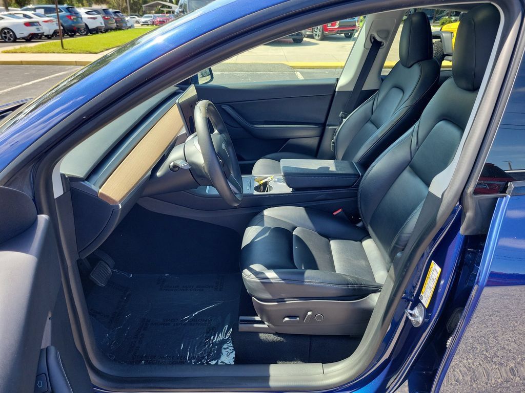 Used 2021 Tesla Model Y 2WD image 16