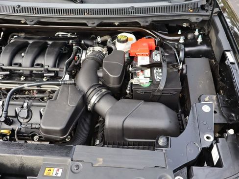 Used 2018 Ford Flex Limited image 41