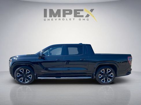 Used 2025 GMC Sierra EV Denali AWD/4WD image 2